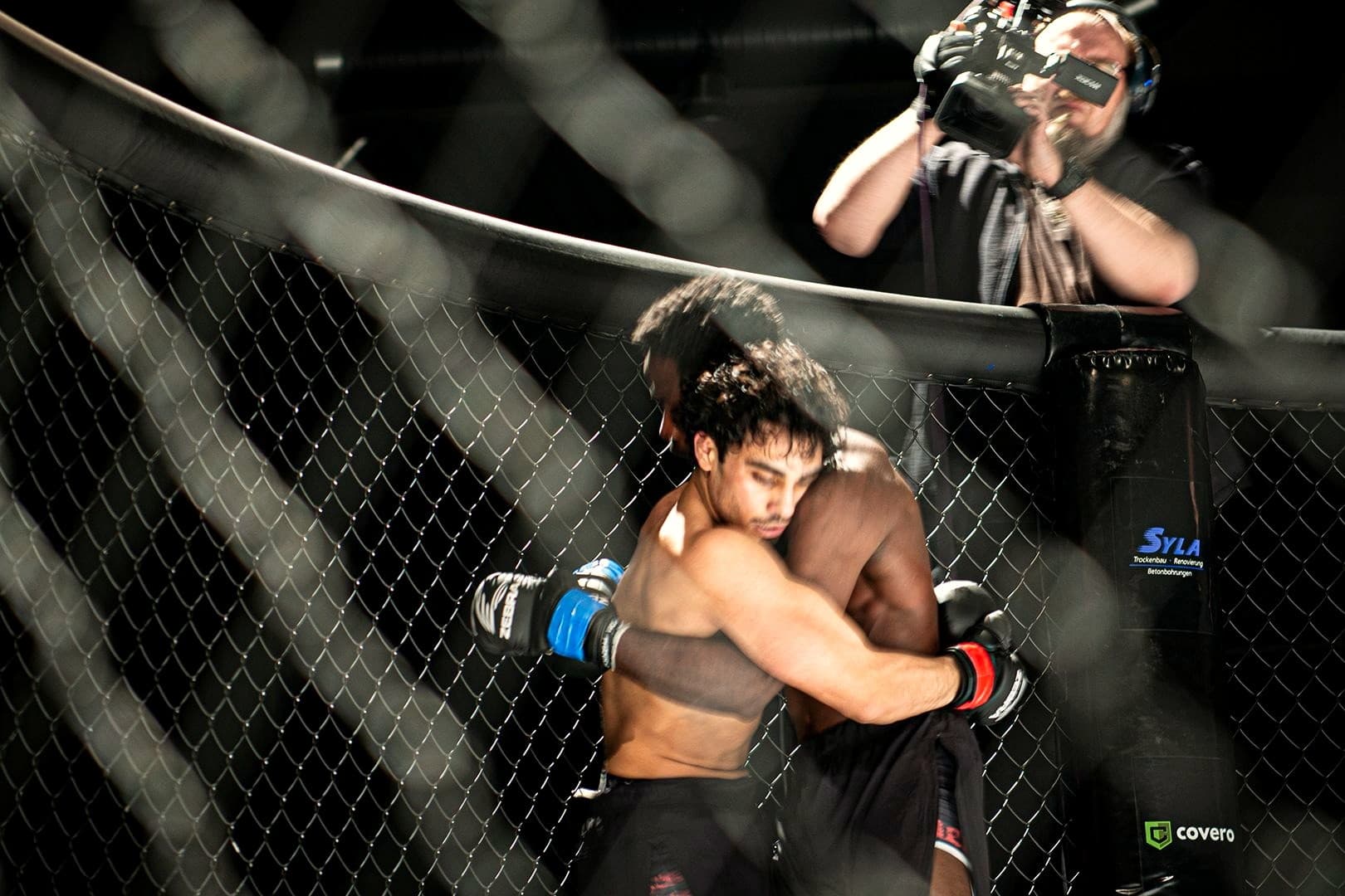 Exterior or interior of Elysium MMA München